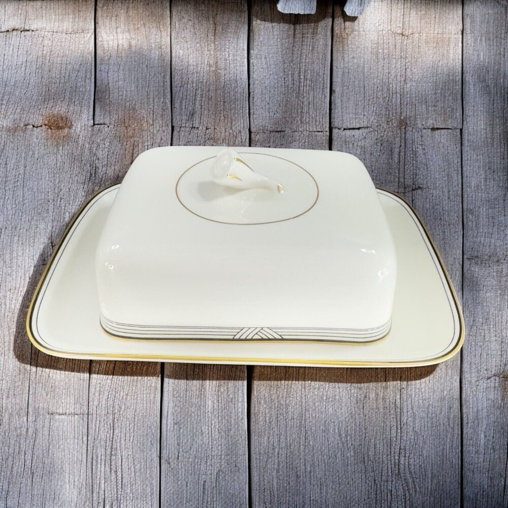 Christopher Stuart Empire House Butter Dish Fine Porcelain Thailand Bone China‎